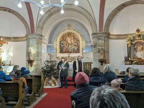 Krippenandacht mit Segnung der Kinder (Foto: Georg Smolarczyk)